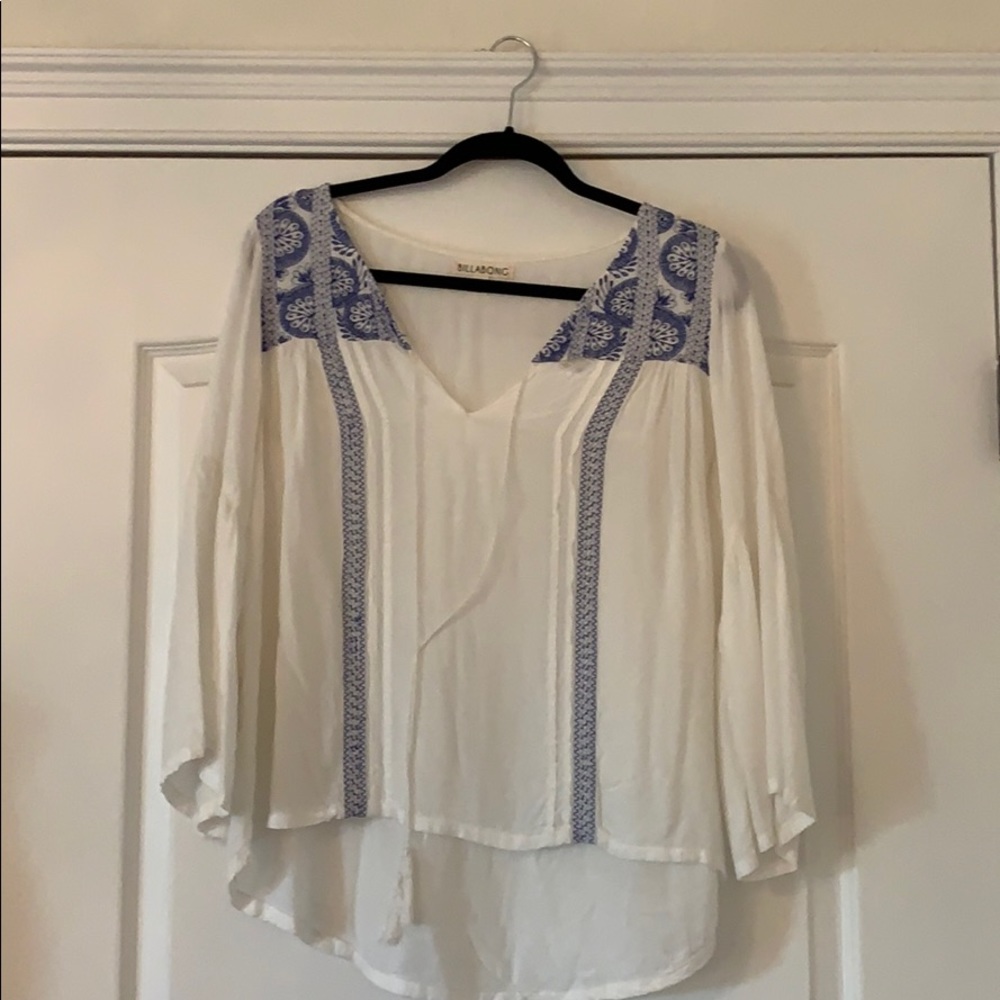 Billabong flowy top